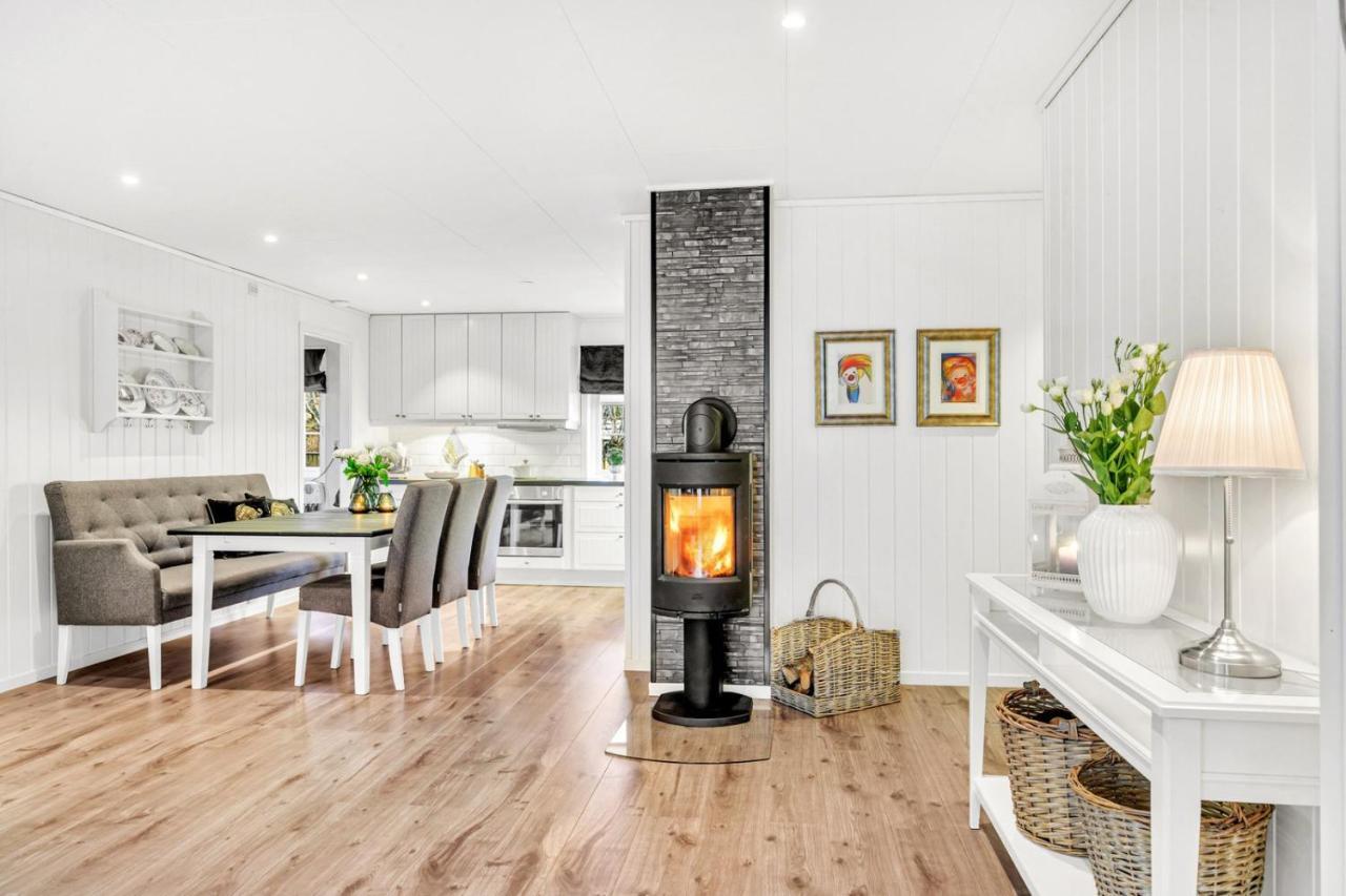 Private Room In Shared Apartment Trondheim Exterior photo